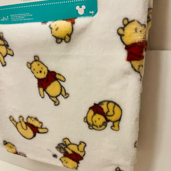 Disney Baby Winnie the Pooh Baby White Nursery Blanket Hunny Honey Bees - Picture 11 of 12